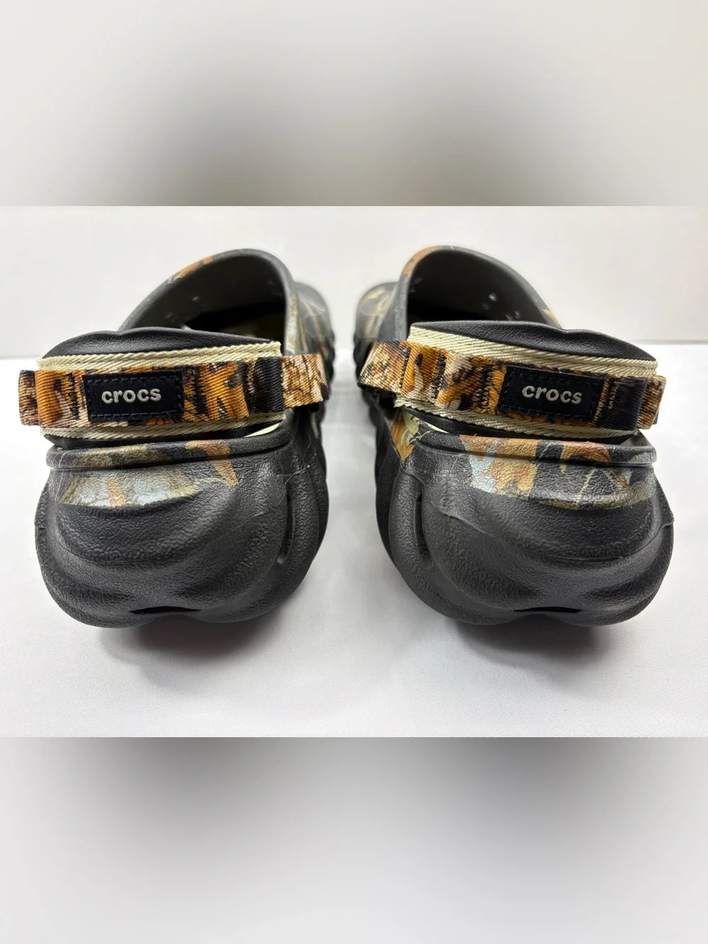 CROCS size 10